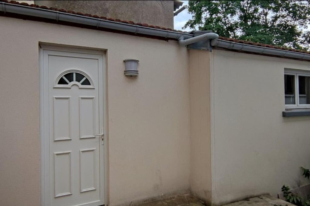 Apartment T2- Secteur Gare, Tribunal Judicaire De